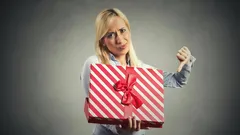 There Will Be a Scandal: 8 Rude Mistakes to Avoid When Giving a Gift